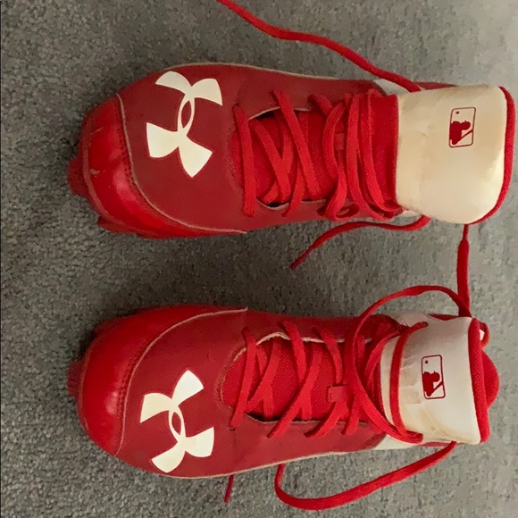 Under Armour Baseball Shoes - Picture 1 of 5